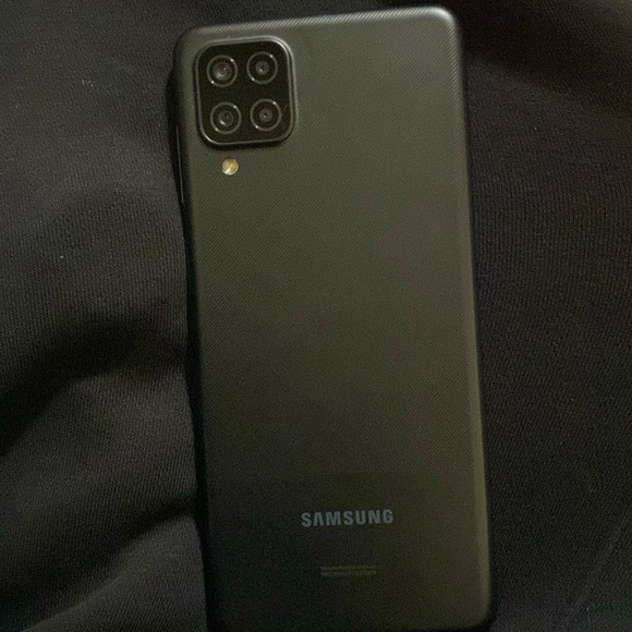 Samsung galaxy A12
